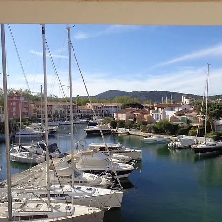 Appartement Port Les Voiles *