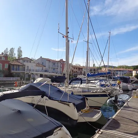 Appartement Port Les Voiles *