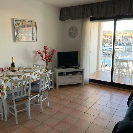 Port Les Voiles Apartment Grimaud